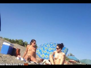 Amar beach milfs voyeur video spycam amateur -1