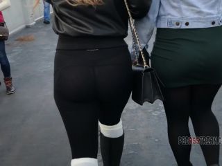 CandidCreeps 663 Strp Yoga Pants See Trhough Candid Creepshot-6