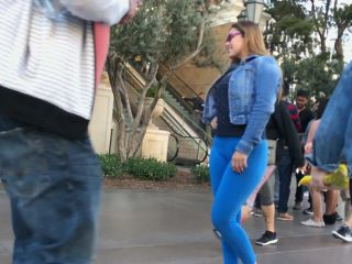 CandidCreeps 652 Strp Leggings Wedgie Yank Candid Creepshot H-1