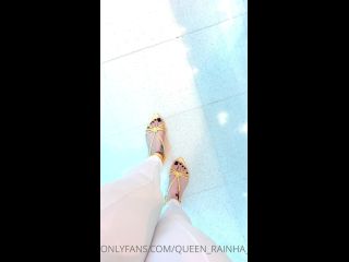 QUEEN RAINHA () Queenrainha - like my postsat the mall i love my feet no shopping eu amo meus ps 22-02-2022-3