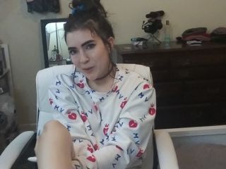 free video 12 Jerk to my fuzzy socks, femdom fetish on fetish porn -2