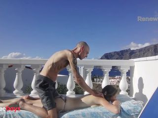 [GetFreeDays.com] Surpise Massage While Sunbathing Naked On The Balcony Sex Film November 2022-6