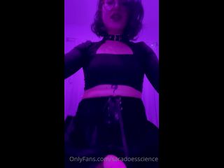 Saradoesscience - so do you think youre ready to fuck me well theres just one little thingif you w 02-03-2022-6