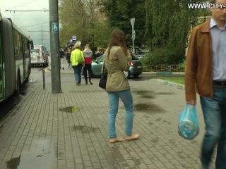 Bare Feet In The City Video - Sveta F 2018-04-02 - [Feet porn]-8