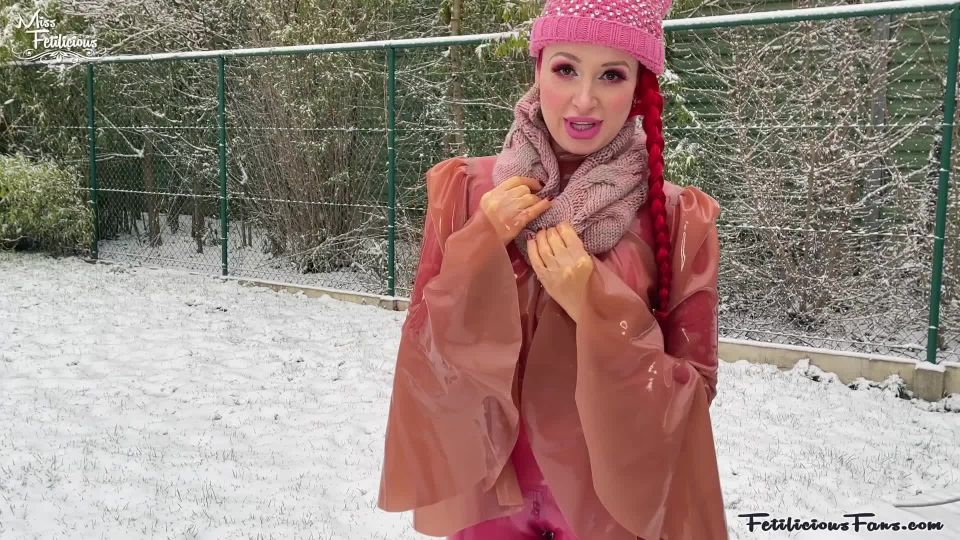FetiliciousFans SiteRipPt 2Pink Latex in the Snow