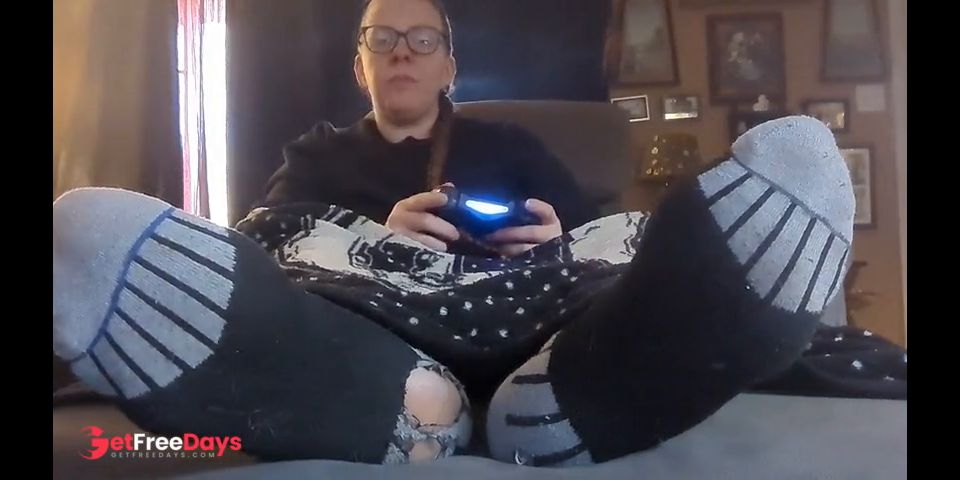 [GetFreeDays.com] The Mistress Ignores You While She Games And You Worship Her Wrinkly Feet Sex Clip February 2023