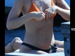 Pussy slipped out of her bikini for a moment-1