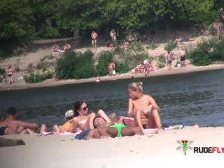 Am FKK Plage- Naturist Plage  3-4