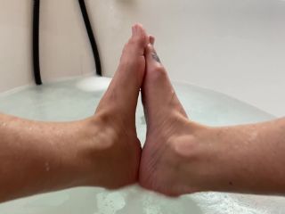 JOI Foot Job in Bubble Bath Foot!-2