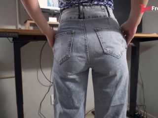 [GetFreeDays.com] Milf Secretary In High Weist Jeans Teases Her Nice Butt Sex Leak March 2023-3