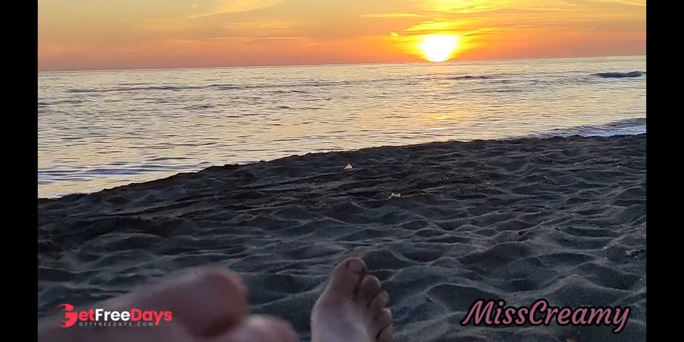 [GetFreeDays.com] FLASHING my COCK in front of my STEPDAUGHTER at SUNSET in a PUBLIC BEACH and she HELPS me CUMSHOT Porn Leak February 2023