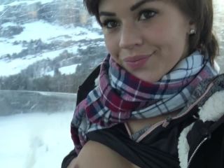 Public Sex In Ski Lift  Sexe Dehors Dans Une Tlcabine By Vic Alouqua 720p-5