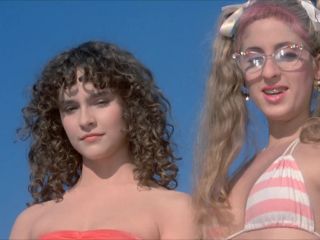 Diane Franklin, Gerri Idol, Winifred Freedman, Tessa Richard, Jeanette Linne, Louisa Moritz, Nancy Brock, Kimmy Robertson - The Last American Virgin (1982) HD 1080p - (Celebrity porn)-7