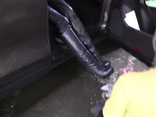 online video 24 HEEL15CM - Dirty parking 3 - FullHD 1080p on femdom porn latina foot fetish-9