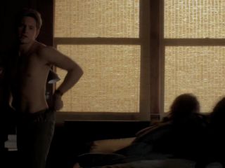 Jessica Parker Kennedy Sexy - The Secret Circle 2011 s01e02-3