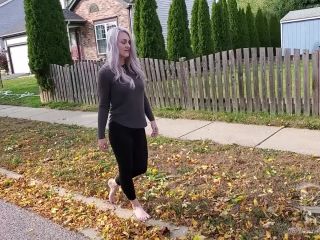 doingthemostest  Walking outside crunching on leaves an on feet porn -6