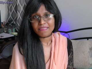 [Amateur] Horny Step Mom Roleplay in Hindi (with English subtitles)-3