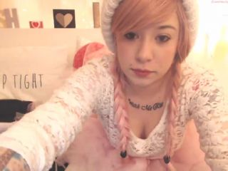 whitelacelovely_150215_0451_female_chaturbate-1