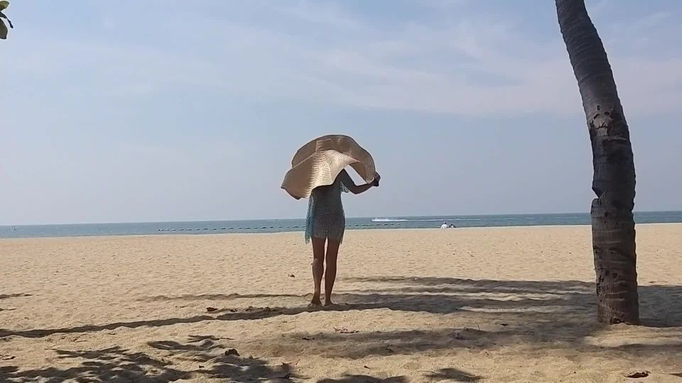 Dream4AngelBig hat Public Beach flashing