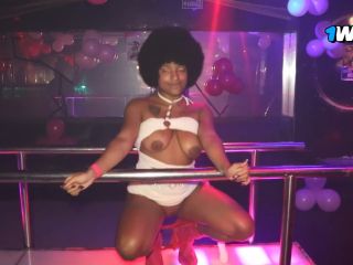 Black Brazilian Dancing Naked At The Exhibitionism Dance In The Club-8