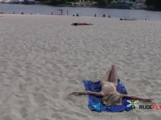 Nude Beach - Exhibitionist Pt 02-6