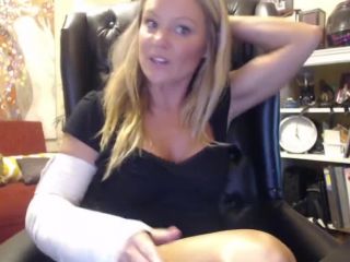 Meet Madden - CamShow - 08/18/21-1