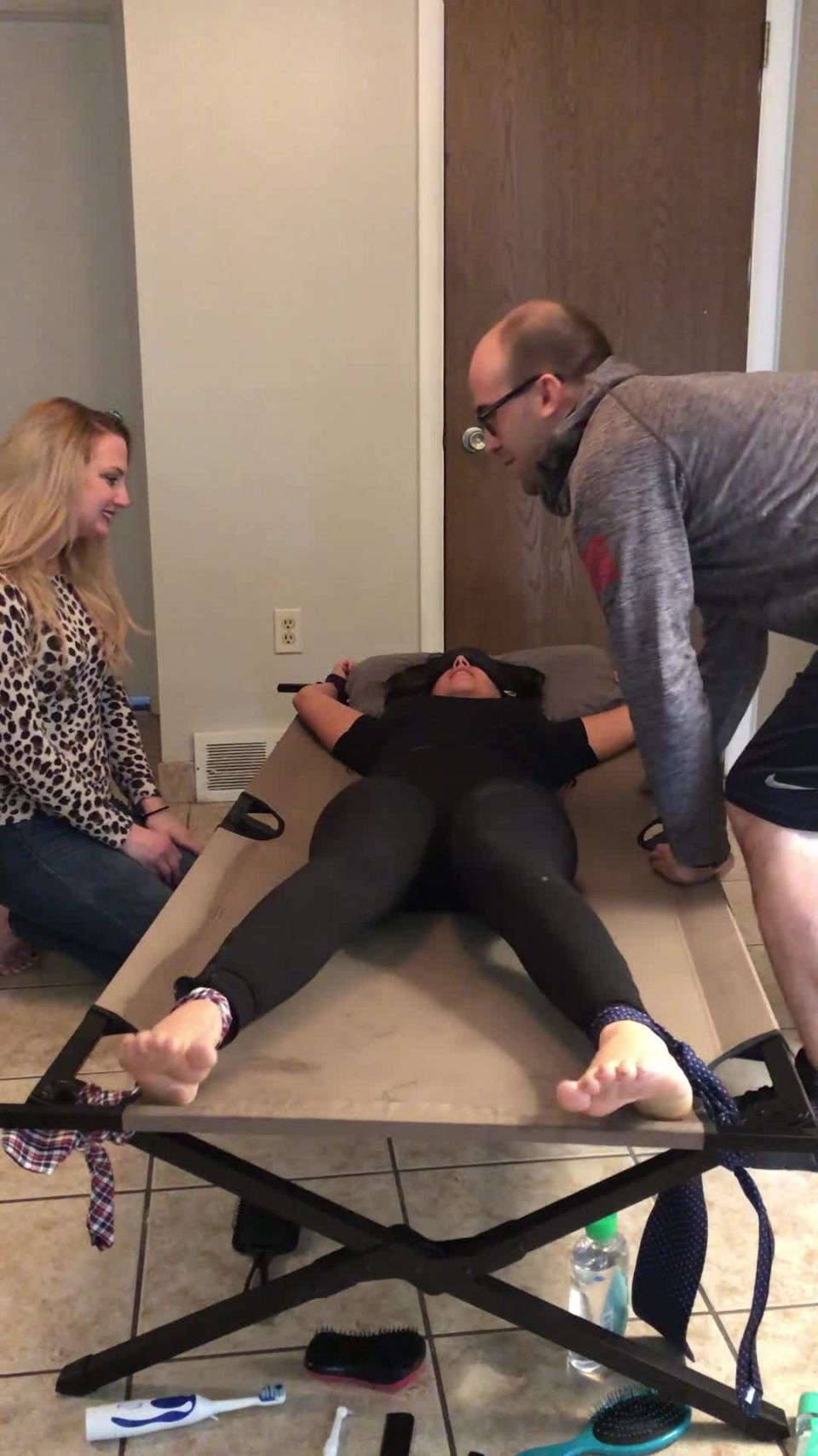 LegitTickling Carolyn Gets Revenge On Dakota(Feet porn)