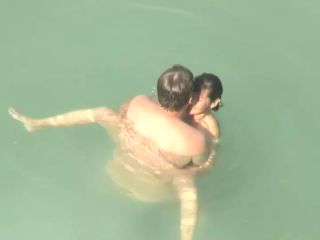 Spying two teenagers fuck in the water Voyeur!-5