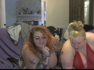 Two Hot BBW’S Fuck Hard On Chaterbate-0