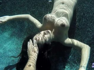 Porn online SexUnderWater presents emilymena2 12k-8