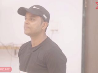 Horny indian bhabhi fucks delivery boy foreplay porn by xpr.-0