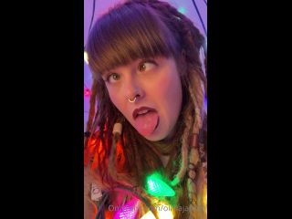 Olivia Jarden Oliviajarden - holday aheago for you ill be posting an only fans exclusive on xmas eve stay posted 19-12-2020-4