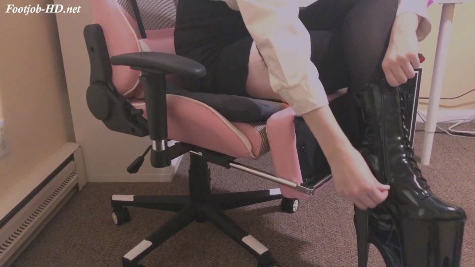 free video 3 POV Student Gets Off On Professors Feet – Gwentai | foot | femdom porn classy femdom