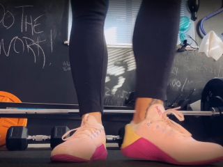 video 45 femdom face dildo MistressRavenFD – 30 SHOES IN 30 DAYS – DAY 7, shoe worship on feet porn-2