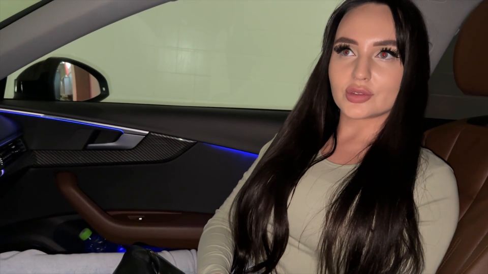 Risky Public Blowjob In The Car On The First Date, Cheating On Her Cuckold Husband 1080p