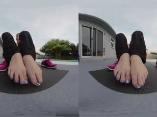 xxx video 27 xxSmiley – Stinky Feet & Sneakers VR – Femdom VR – Footworship, Shoejob, barefoot crush fetish on lesbian girls -6