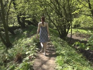 FTVMilfs presents Setina - Outdoor Lover - A Rose In England 1 -  on milf porn -5