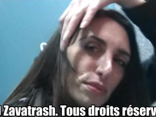 [Siterip] Zavatrash Elle Se Fait Baiser La Bouche Dans Les Toilettes Publiques-7