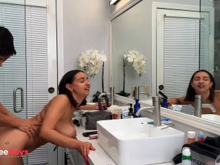 [GetFreeDays.com] FREE USE my step sis while shes doing her make up - HAILEY ROSE IG HaileyRoseFcks Porn Clip November 2022-5