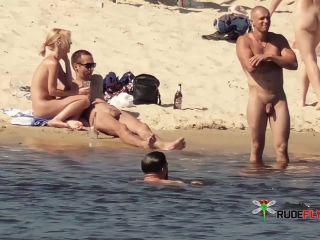 Nude Plage - Blurred damsel  fun-7