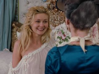 Kirsten Dunst – Marie Antoinette (2006) HD 1080p - [Celebrity porn]-9