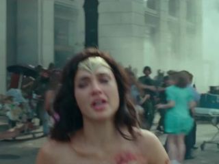 Gal Gadot, Kristen Wiig - Wonder Woman 1984 (2020) HD 1080p - (Celebrity porn)-7