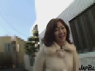 I Picked The Japanese MILF Up On The Streets In Osaka-0