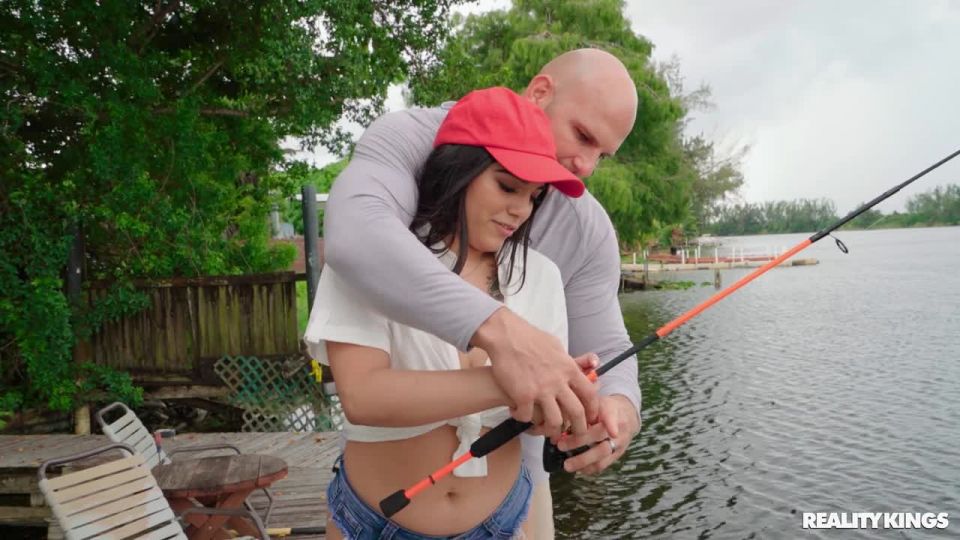 Teaching Big Tits To Fish - HD720p