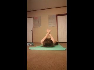 Pt 3FrostyPrincess - Stretches-9