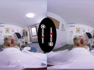 Hairy Mature Gets Virtual Fucked By Her Doctor-5