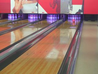 GIbbyTheClown - Bowled a strike down her thoat - Public Blowjob-7