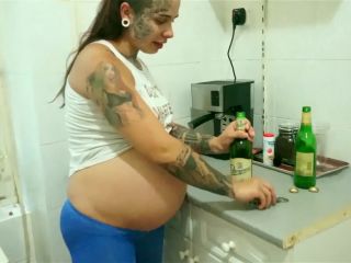 Pt 1GymBabe - 9 Month Pregnancy Summer Heat-4