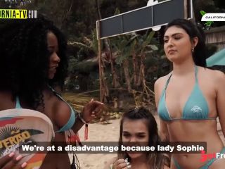 [GetFreeDays.com] Hot Influencer Kisses Married Tourist On Beach In Brazil Porn Clip June 2023-2