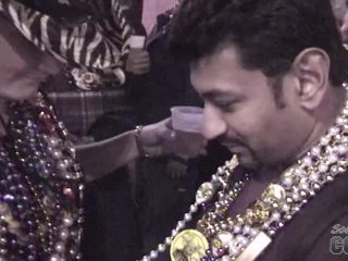 Southbeachcoeds.com- Vintage Mardi Gras Home Video With Some Flashing-2